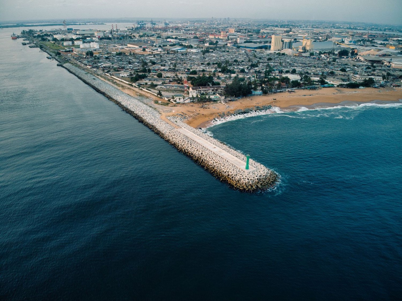 Aerial view of the coast and port, C&ocirc;te d&rsquo;Ivoire